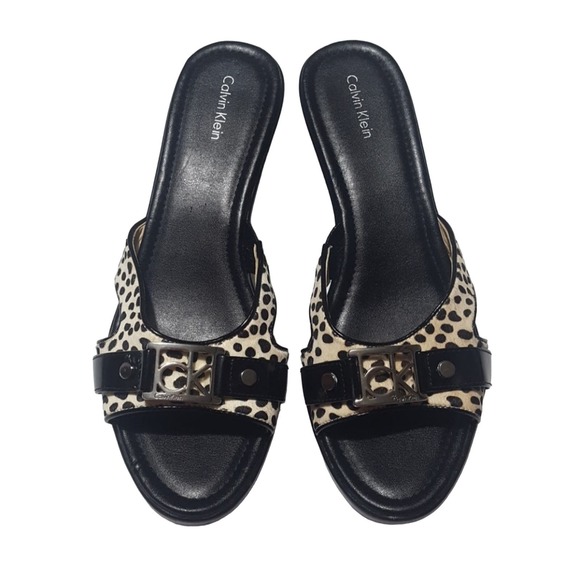 Calvin Klein "Rebah" black white spotted faux calf hair platform cutout wedges - Picture 2 of 8